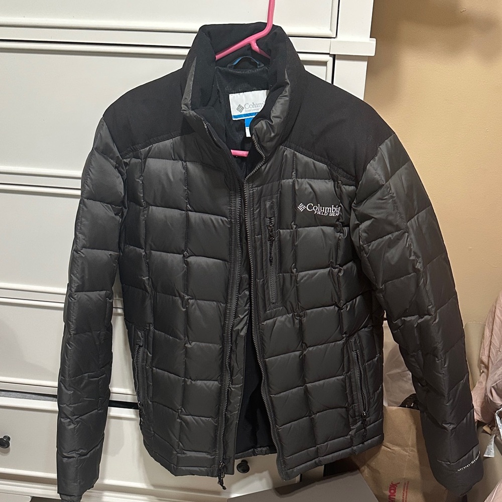 Columbia Men's Charcoal and Black Puffer Jacket